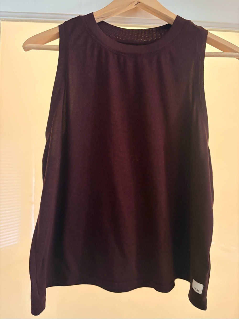 Vuori Women's Tank Top in Plum